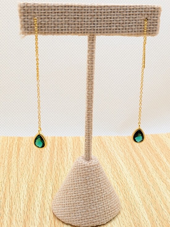 Jewelry - Emerald Drop Earrings
